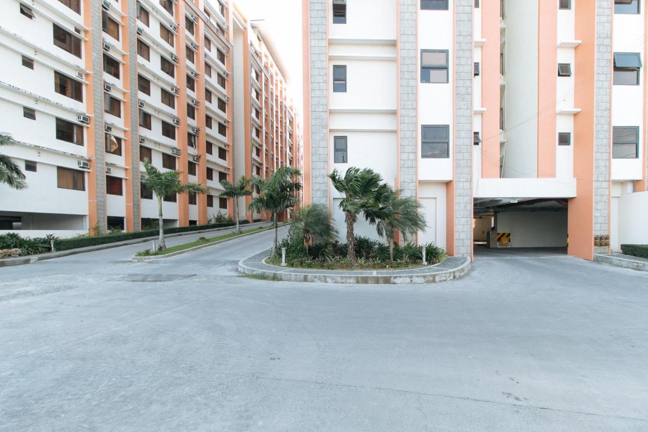 Reddoorz Plus @ Cuarto Verde Staycation Las Piñas Eksteriør billede