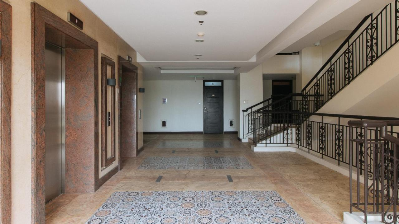 Reddoorz Plus @ Cuarto Verde Staycation Las Piñas Eksteriør billede