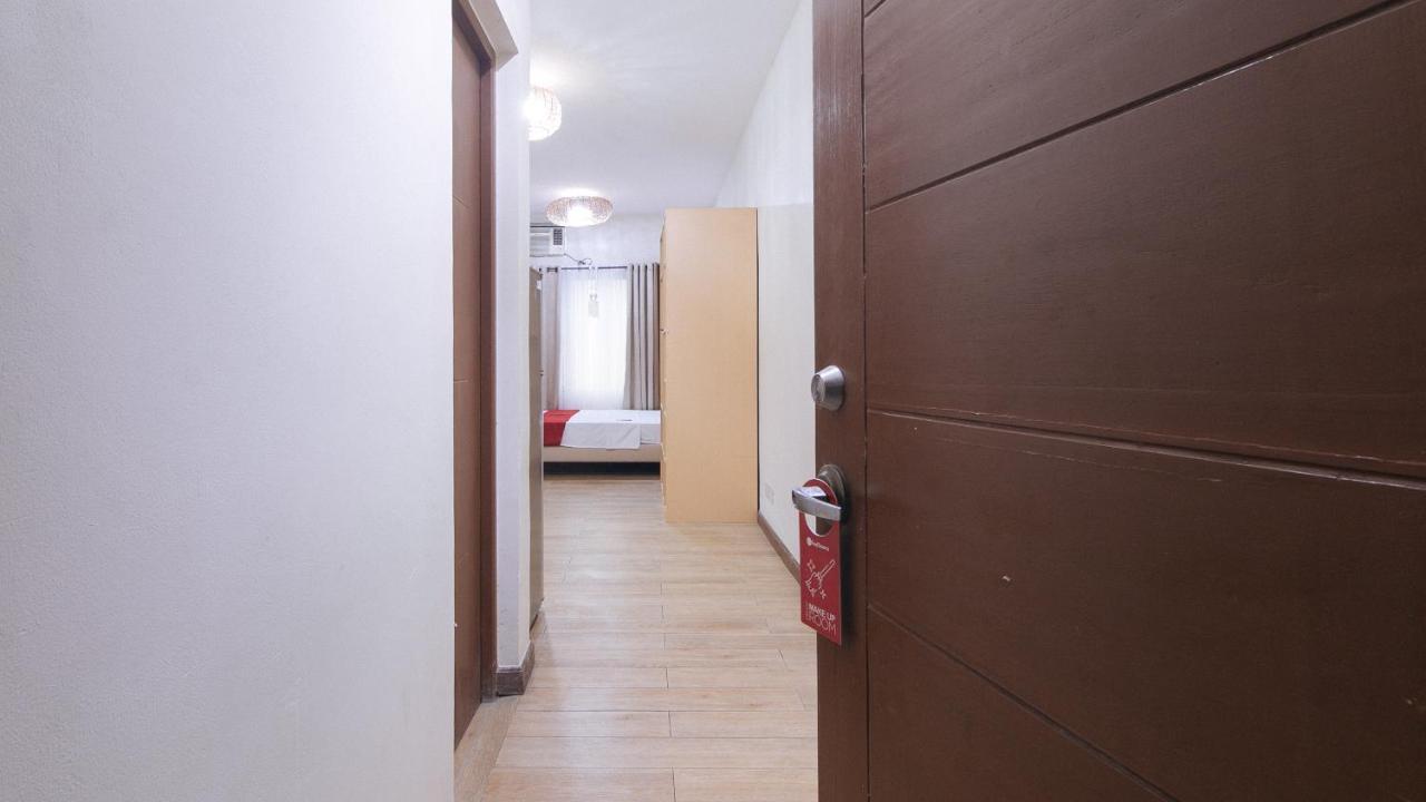 Reddoorz Plus @ Cuarto Verde Staycation Las Piñas Eksteriør billede