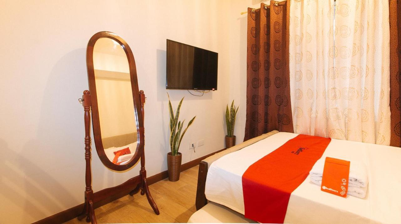 Reddoorz Plus @ Cuarto Verde Staycation Las Piñas Eksteriør billede