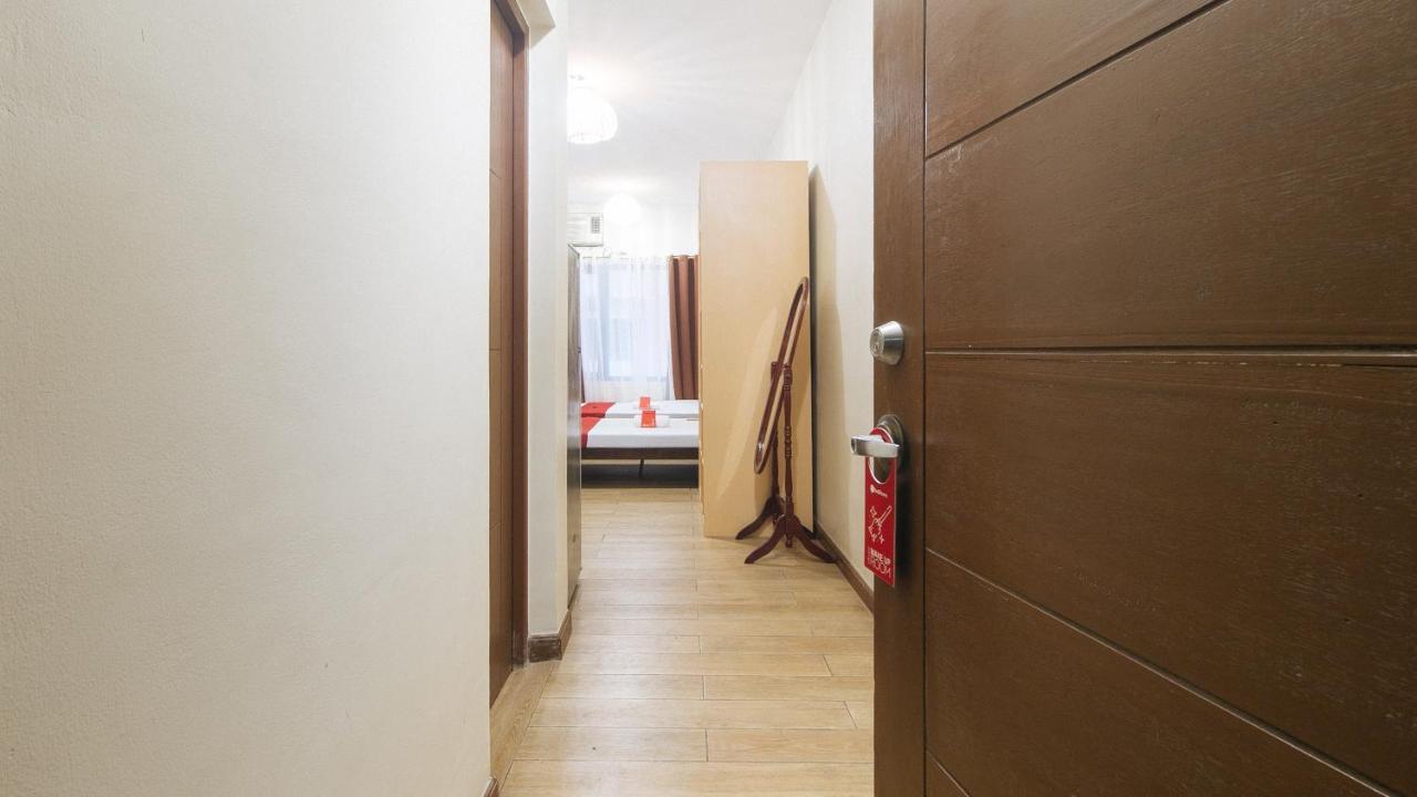 Reddoorz Plus @ Cuarto Verde Staycation Las Piñas Eksteriør billede