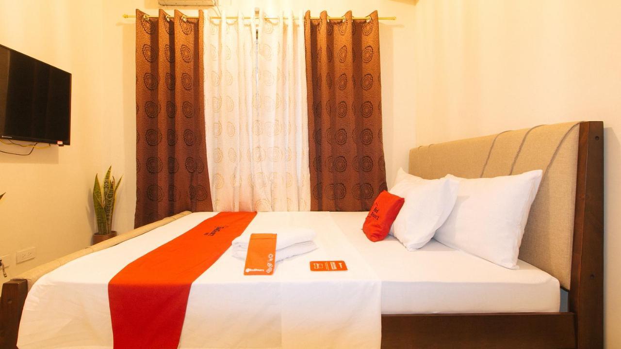 Reddoorz Plus @ Cuarto Verde Staycation Las Piñas Eksteriør billede